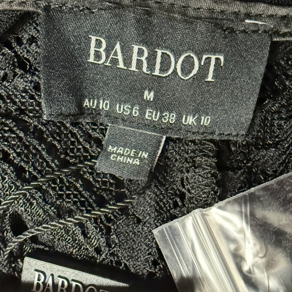 Bardot Farrah Lace Bodysuit in Black Size Medium NEW with Tags - Picture 6 of 16